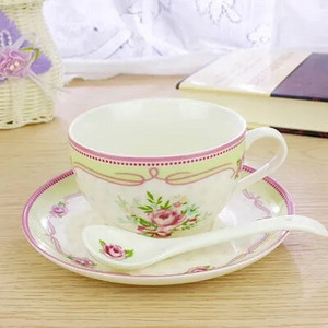 Puodeliai ir lėkštės Keramikinė kava Pusryčiai Pienas Arbatos Puodelių Rinkinys Su Šaukštu ir Disku Virtuvės Gėrimų Indai Vestuvių Dovanos 200ml