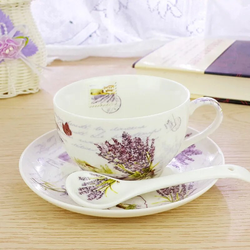 Puodeliai ir lėkštės Keramikinė kava Pusryčiai Pienas Arbatos Puodelių Rinkinys Su Šaukštu ir Disku Virtuvės Gėrimų Indai Vestuvių Dovanos 200ml