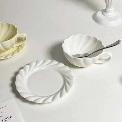 Francuska krem keramička šalica i tanjur Prekrasne vintage čipkane reljefne šalice za kavu Mlijeko i zob za doručak Poslijepodnevni čaj Šalice za piće