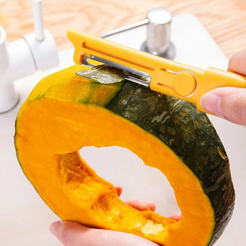 2-ühes puu-köögiviljade puhastuspintsel Köögi multifunktsionaalne puu-köögiviljahari koos koorijaga Köögiviljade pesuharja purustamise tööriist