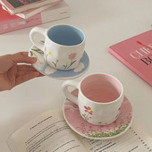 Korėjos Ins keraminių puodelių lėkščių rinkinys pavasario gėlė Išskirtinis kavos puodelis Dim Sum lėkštė Popietės arbatos puodelio pyrago lėkštė Graži su šaukštu