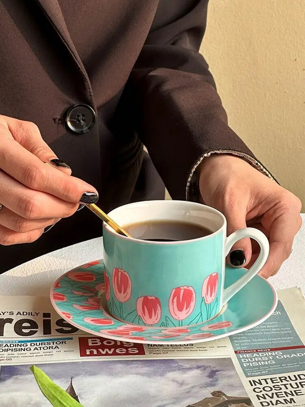 Korean ins tulipan šalica za kavu i set posuđa Little fresh girl high beauty keramička šalica šalica za poslijepodnevni čaj Dim sum set posuđa