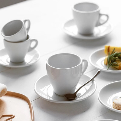 Set de căni de espresso și farfurii de lalele în stil nordic de 70 ml, ceramică albă pură, ceașcă de cafea italiană ieftină, cafenea, cafenea, comerț cu ridicata
