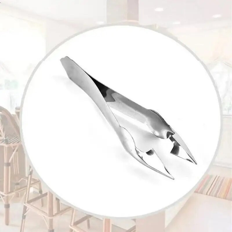 Vaisių skustukas Ananasų šerdies pjaustyklė melionų pjaustyklė nerūdijančio plieno braškių pjaustyklė ananasų pjaustyklė spaustukai virtuvės peilio įtaisai