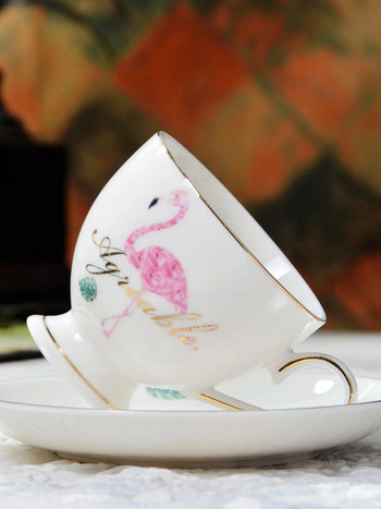 Скандинавски стил минималистичен златно рисувани керамични чаши за кафе и чинии Британски следобеден чай Чаши за черен чай