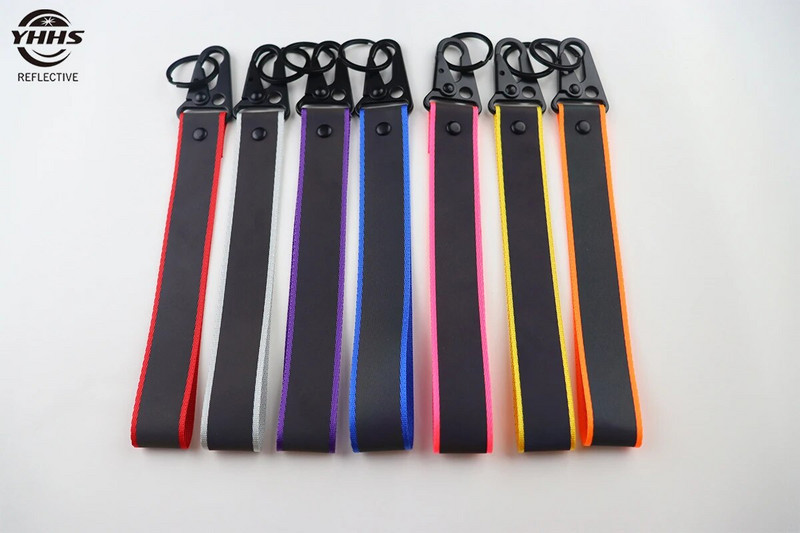 Brelocuri reflectorizante negre 100% chingă din nailon Pandantiv reflector de înaltă vizibilitate pentru genți pentru copii Accesorii pentru călărie Produs de siguranță