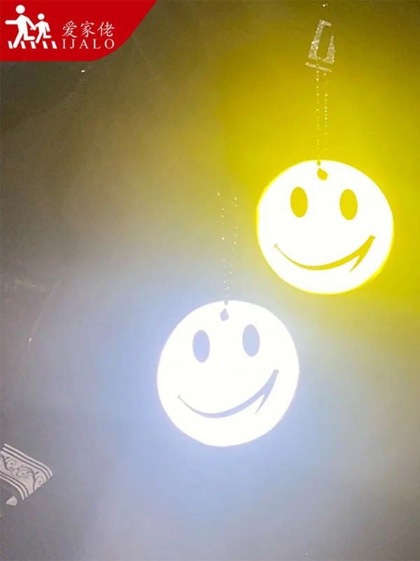 ORAFOL 600 Light Smile Face Светлоотразителна висулка Флуоресцентен ключодържател Ключодържател Предупреждение за безопасност Разходка Колоездене Чанта Аксесоари