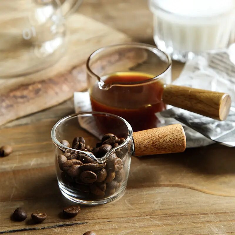 50/75/100/140 ml staklena mjerna šalica za espresso s drvenom ručkom vrč za mlijeko s dva/jedna usta kuhinjska posuda za umak Kućno posuđe za kavu