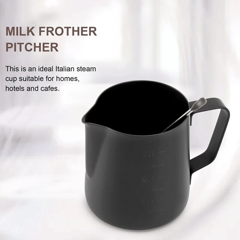 Kiskereskedelmi rozsdamentes acél tejhabosító kancsó Macchiato Cappuccino Latte Arthoz, Latte Art tollal, kávétejhabosítóval, 350 ml