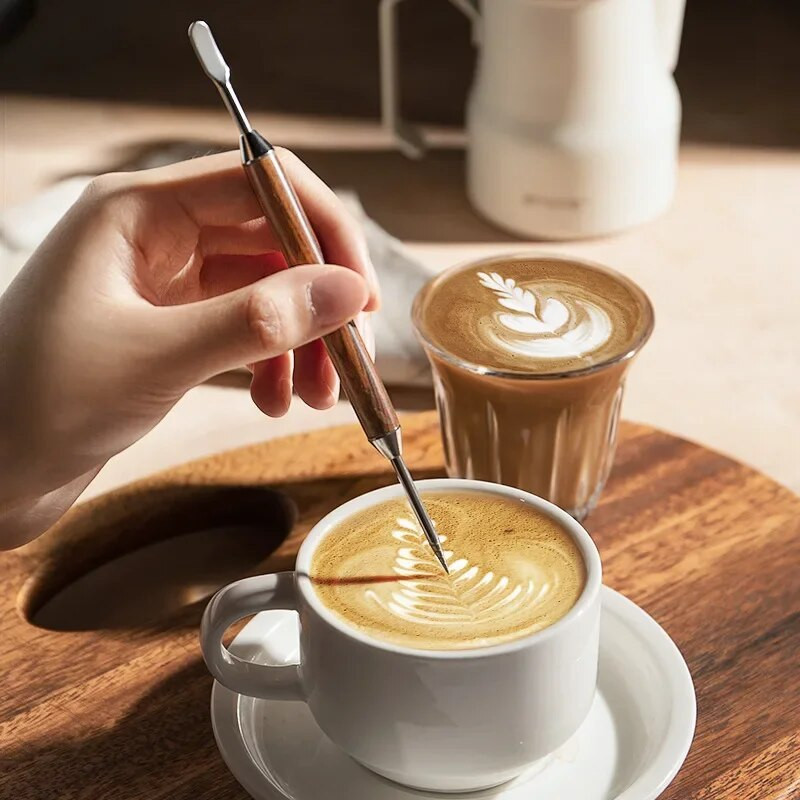 Kávéművészeti tűk Barista Cappuccino Espresso Kávé dekoráció Kiváló minőségű fa nyelű szabotázs Creative Coffee Art toll eszközök