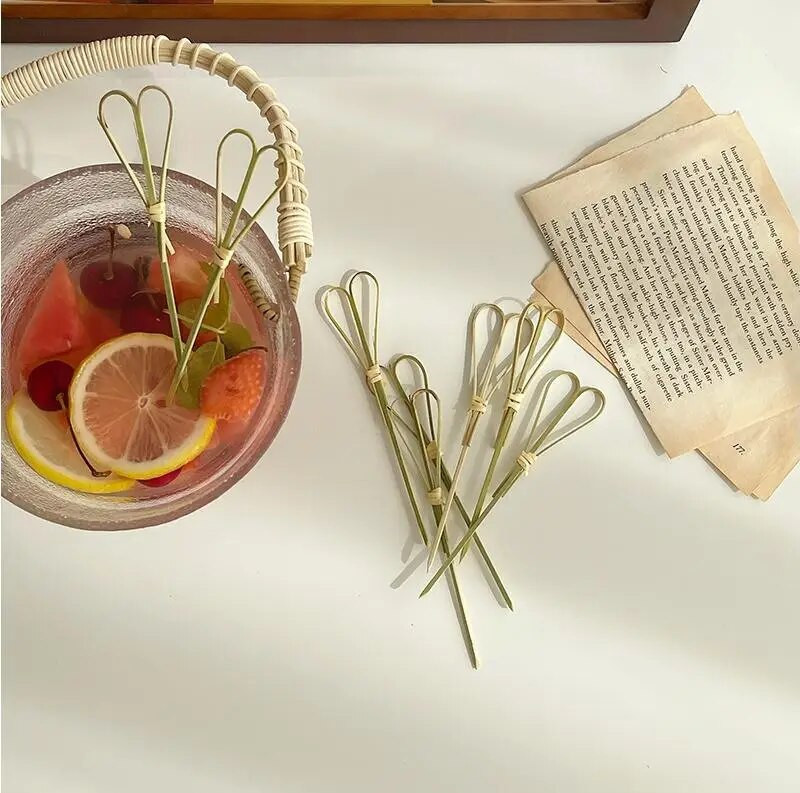 100 vnt., 12 cm, iškirpta styga Išgalvotas kūrybiškas bambuko ženklas vaisius iešmas kokteilių šakutė vaisius medis patrauklus dantų krapštukas vaisius