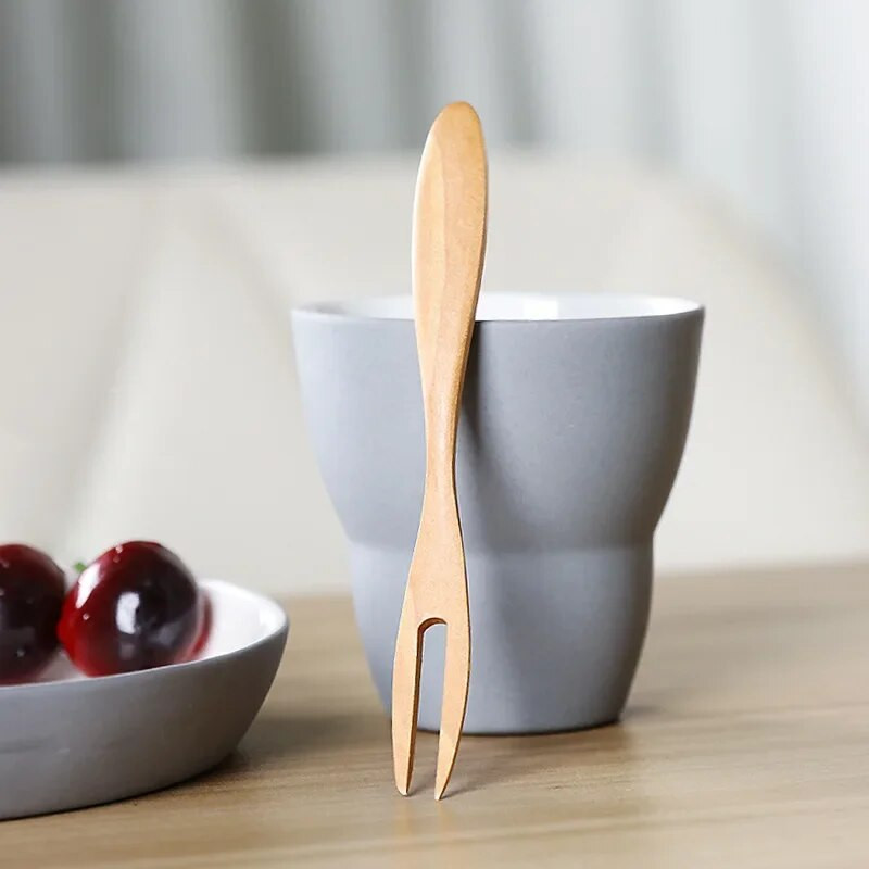 Nova vilica za voće Drvena vilica s dva zupca Posuđe za višestruku upotrebu Snack Torta Vilice za desert Kafeterija Restoran Pribor za jelo Kuhinjski alat