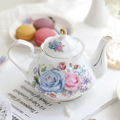 Noble Bone China Teapot 500 ML Pink Camellia Set Posuda za kavu Domaći visokokvalitetni porculanski vrč za kuhanje vode Party Cafe Posuđe za čaj Posuda za čaj Puer
