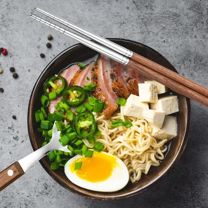 Drveni set pribora za jelo u retro stilu 304 Set pribora za jelo od nehrđajućeg čelika Drveni nož za večeru Vilica za večeru Žlica Set pribora za jelo