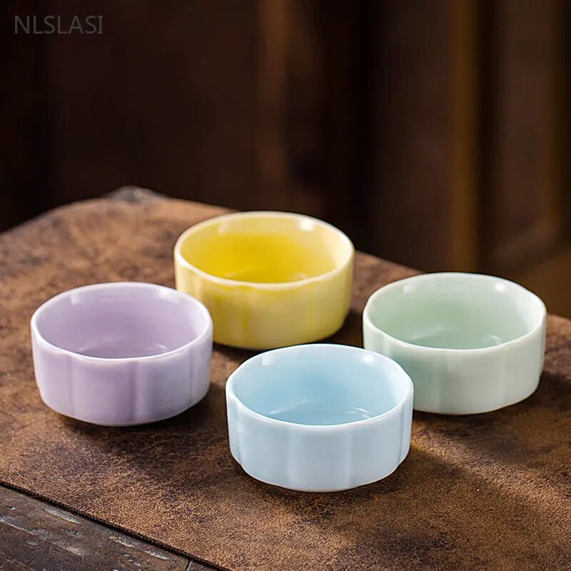 Retro fehér porcelán teáscsésze Hagyományos Kerámia Mesterkupa Otthoni teáskészlet Kiegészítők Hordozható teástál Kínai teáskészlet kellékek