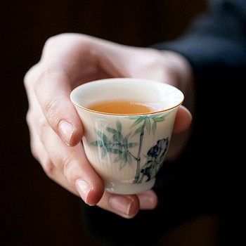 1 бр. Китайска ръчно изработена керамична чаша за чаша за медитация при пътуване Ръчно рисувани бамбукови листа, бяла порцеланова купа за чай Master Cup Чаен комплект