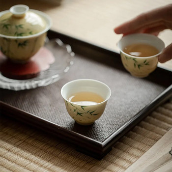 Малки порцеланови ръчно рисувани бамбукови подглазурни цветни чаши за чай Жълти чаши за чай за пиене на литература за чаена церемония