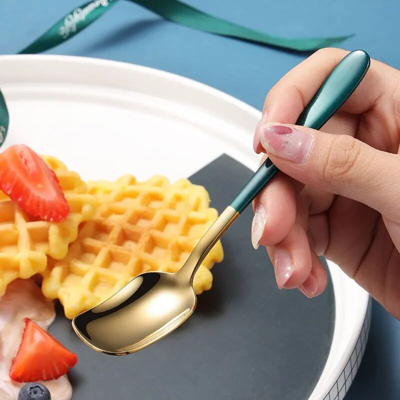 5-värviline nelinurkne peaga lusikas roostevabast terasest magustoidu jäätiselusikas kuldne väike teelusikatäis lauanõud köögi-joogitarvikud