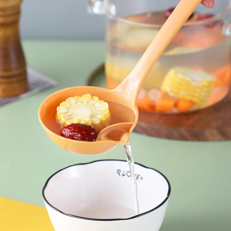 Duga ručka Kuhinjski filtar Žlica Cjedilo Odvajač ulja za juhu Žlice kreativno posuđe Hot Lonac Skimmer Lopatica s rupama