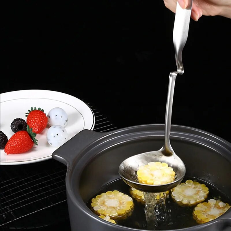 Vrući lonac od nehrđajućeg čelika Žlica za juhu Kuhinjske kutlače za ramen Žlice s dugom ručkom Cjedilo Skimmer za ulje Žlica za kašu s kukom