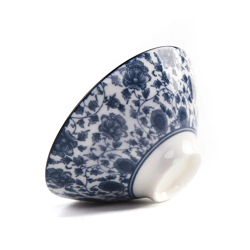 1 tk käsitsi maalitud koonustass Käsitsi valmistatud sinisest ja valgest portselanist teetassiga reisikeraamiline teekauss, kestendusevastane meditatsioonitassi teekomplekt