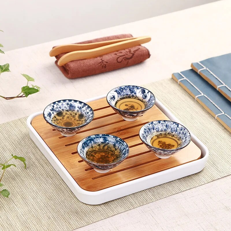 1 tk käsitsi maalitud koonustass Käsitsi valmistatud sinisest ja valgest portselanist teetassiga reisikeraamiline teekauss, kestendusevastane meditatsioonitassi teekomplekt