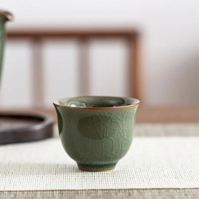 Kreativna kineska keramička crna mala šalica za čaj Kineski kungfu alati za čaj Zdjela za čaj Kućanska jednostavna prijenosna mini okrugla šalica za čajLE228