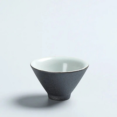 Kreativna kineska keramička crna mala šalica za čaj Kineski kungfu alati za čaj Zdjela za čaj Kućanska jednostavna prijenosna mini okrugla šalica za čajLE228