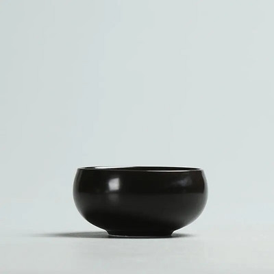 Kreativna kineska keramička crna mala šalica za čaj Kineski kungfu alati za čaj Zdjela za čaj Kućanska jednostavna prijenosna mini okrugla šalica za čajLE228