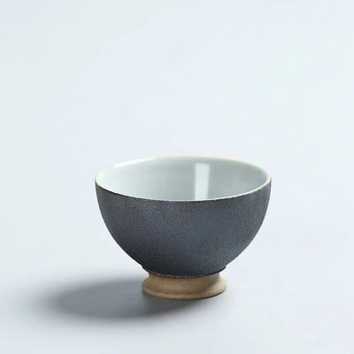 Kreativna kineska keramička crna mala šalica za čaj Kineski kungfu alati za čaj Zdjela za čaj Kućanska jednostavna prijenosna mini okrugla šalica za čajLE228