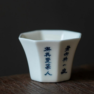 30 ml-es Boutique Pure kézzel festett virágművészet kerámia teáscsésze Nyolcszögletű egypohár Háztartási Kung Fu teáskészlet Teakóstoló mesterpohár