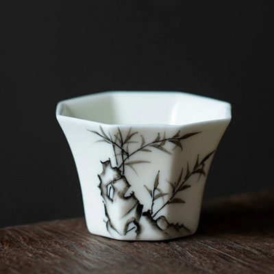 30 ml-es Boutique Pure kézzel festett virágművészet kerámia teáscsésze Nyolcszögletű egypohár Háztartási Kung Fu teáskészlet Teakóstoló mesterpohár