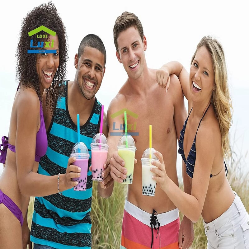 100 vienetų plastikinių šiaudelių vienkartiniai kokteilių šiaudeliai tinka perlų pieno arbatos gėrimams. Lankstus kokteilių šiaudelis virtuvei