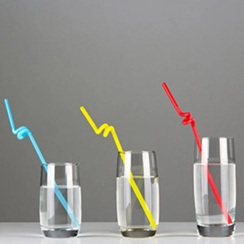 100 vienetų plastikinių vienkartinių šiaudelių prie sienos tvirtinamos plūduriuojančios lentynos, skirtos vakarėliams / barui / gėrimų parduotuvėms / namams vaivorykštės šiaudeliai