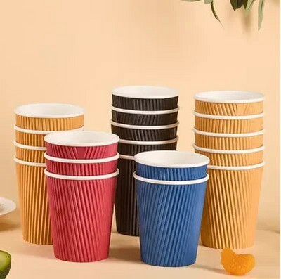 Vienkartinis dvisluoksnis gofruotas storas kavos popierius karšto gėrimo puodelis 280 ml plastikiniai puodeliai Cupcake