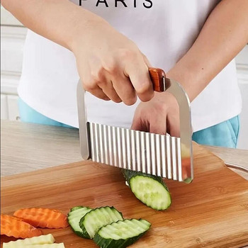 Ξύλινη λαβή από ανοξείδωτο ατσάλι Κόφτης πατάτας Crinkle Κόφτης λαχανικών Wave Slicer Safe Εργαλεία κουζίνας