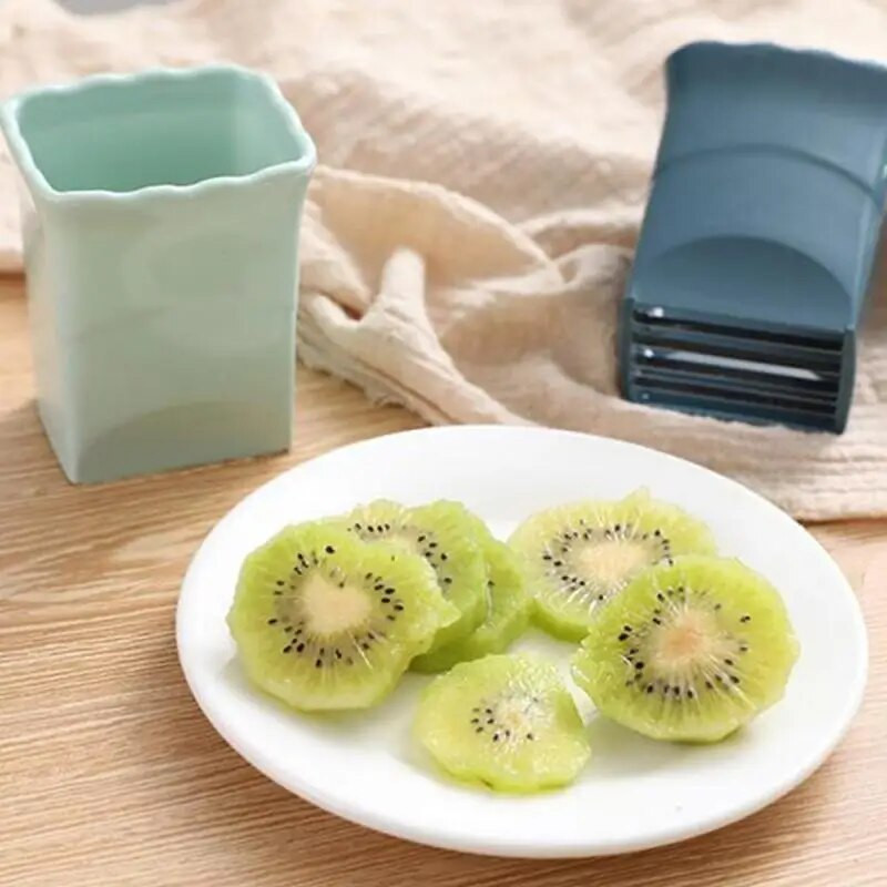 Bulvių skrudintų bulvyčių pjaustyklės puodelis braškių pjaustymo vaisių lėkštės pjaustyklės presas nerūdijančio plieno vaisių pjaustyklės virtuvės įtaisas