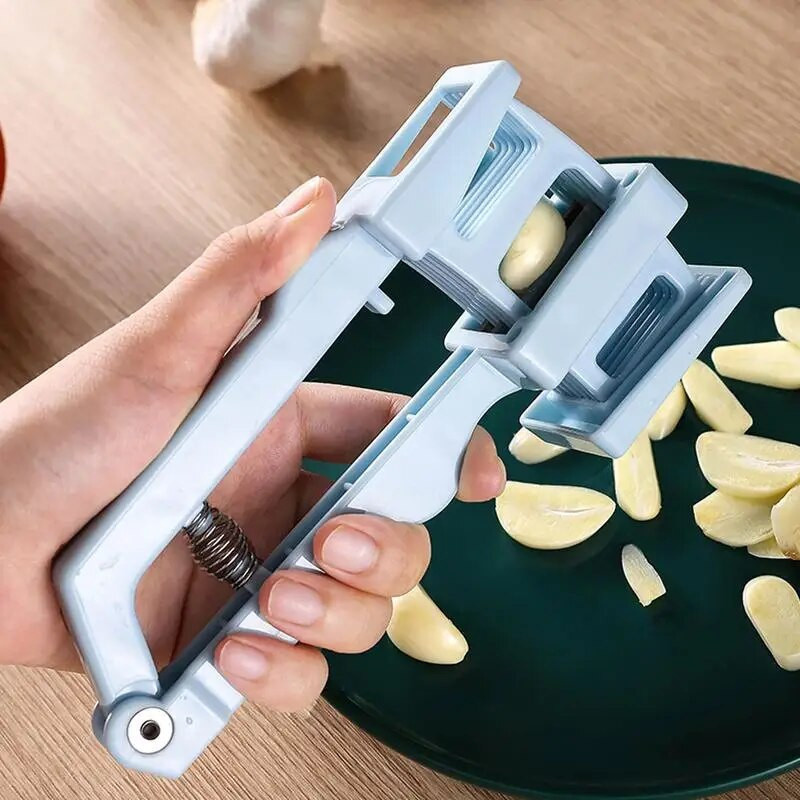 Česnako preso pjaustyklė 2 viename Aliuminio česnako ir imbiero smulkintuvas ir pjaustyklė su pjaustymo ir malimo virtuvės gaminimo įrankiais