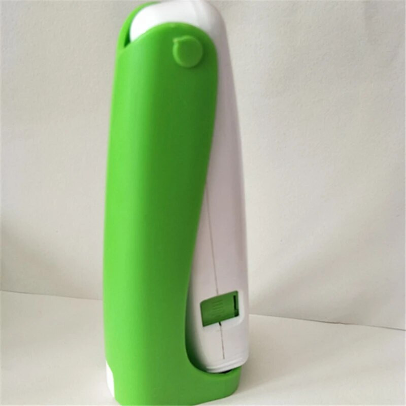 Česnako pjaustyklė Magic Česnako kubelių pjaustyklė Išspausti Česnako kubelių preso pjaustyklė - Galima plauti indaplovėje - Česnako rankena