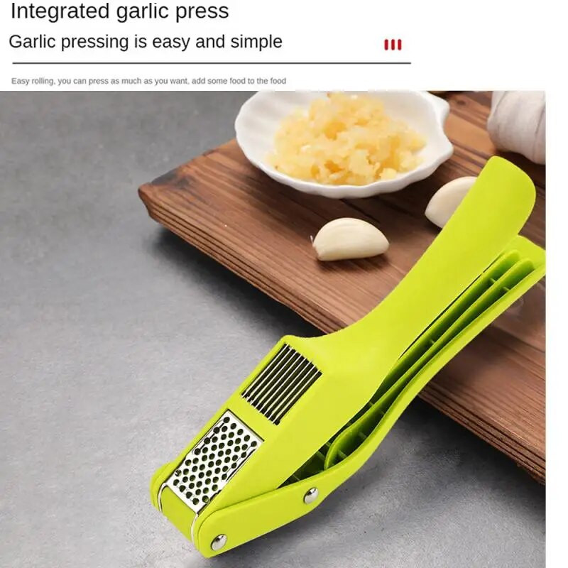 Multifunktsionaalne küüslaugu ingveripressi käeshoitav lihvimismasin roostevabast terasest kujuga köögirullipurusti köögiviljatööriist