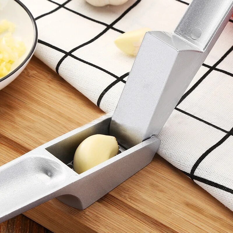 Πρέσες σκόρδου από κράμα αλουμινίου Κόφτης Βολικός σπαστής σπαστής τζίντζερ Σκορδοθραύστης Εργαλεία κουζίνας λαχανικών