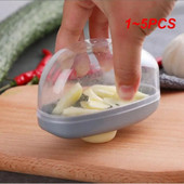 1 ~ 5 vnt. 2 viename česnako pjaustyklė Maža buitinė česnako smulkintuvo kepimo priemonė Rankinis česnako spaudimo trintuvas Virtuvės prietaisai