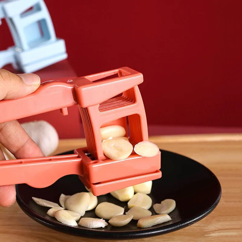 Virtuvės česnako preso pjaustyklė Rankinis imbiero peilis Daržovių smulkintuvas Suspaudimo skirstytuvas Maisto smulkintuvas Pjaustyklė Namų prietaisai Virtuvės reikmenys