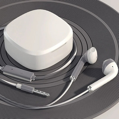 3,5 mm / C tipo į ausis įdedamos laidinės ausinės Sportinės ausinės žemų dažnių stereo muzikos ausinės su mikrofonu, skirtos mobiliajam telefonui, nešiojamam kompiuteriui