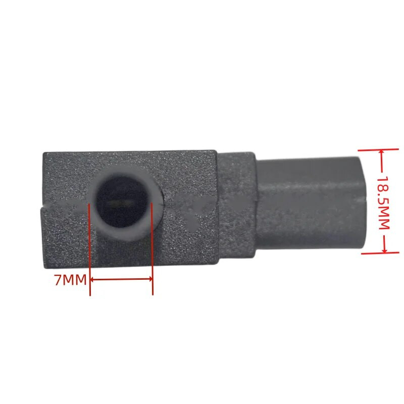 Βύσμα τροφοδοσίας C13/C14, Γωνία 90 μοιρών IEC 320 C13 Θηλυκό βύσμα AC 10A / 250 V Σύνδεσμος καλωδίου/καλωδίου τροφοδοσίας