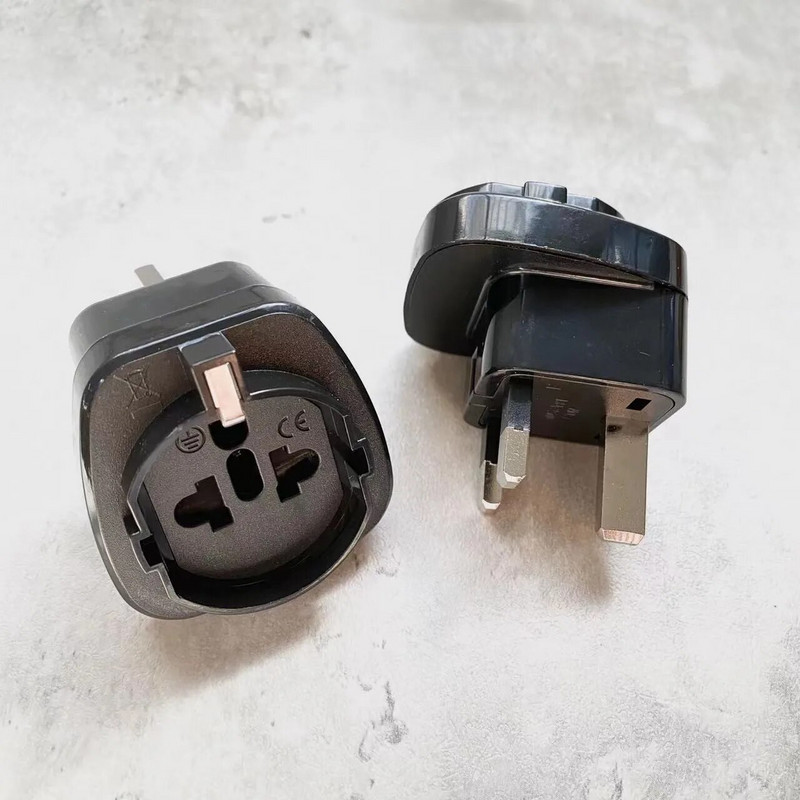3 kontaktų JK ir ES kištuko adapteris kintamosios srovės maitinimo kištukas su įžemintu universaliu kelioninio maitinimo įkroviklio adapteriu JK KIŠTUKAS