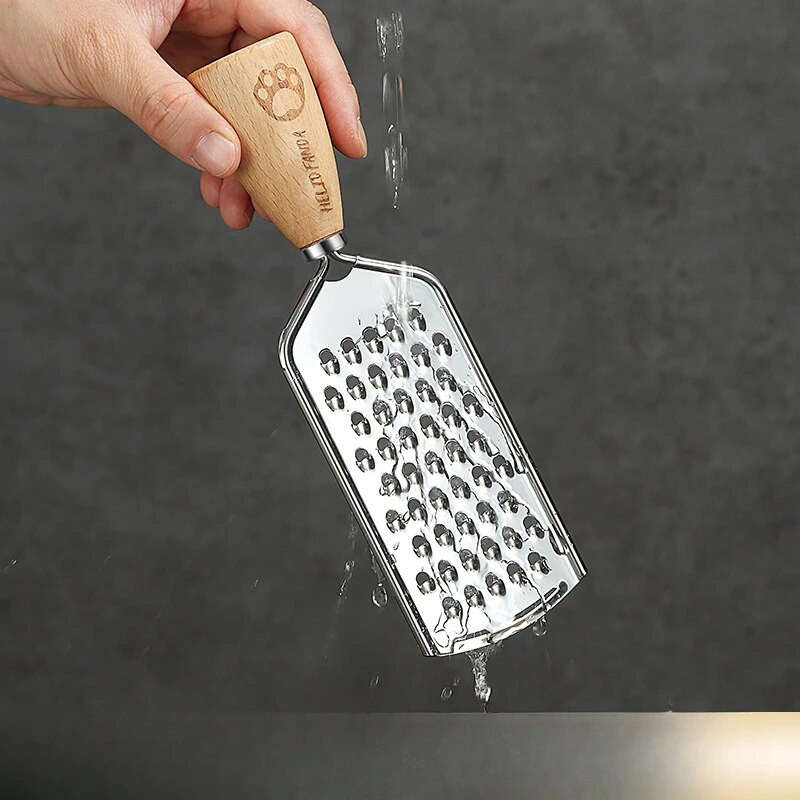 WORTHBUY daugiafunkcinė daržovių vaisių trintuvė su neslystančia medine rankena Rankinė šokolado pjaustyklė sūrio trintuvė virtuvės įrankiai