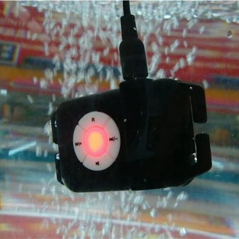 Mp3, skirtas plaukti vandeniui atsparus MP3 grotuvas su ausinėmis FM Mp3, skirtas naršyti su ausinių segtuku Mp3 grotuvas