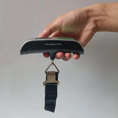 Nešiojami svarstyklių skaitmeniniai LCD ekranai 110 svarų / 50 kg elektroninis bagažo pakabinamas lagaminas Kelionės sveria bagažo krepšio svorio balansavimo įrankis