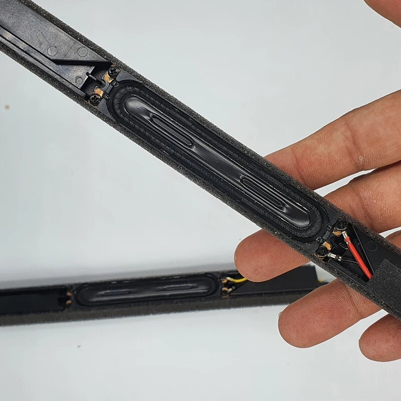 visiškai naujas Visiškai naujas Samsung LCD televizoriaus integruoto garsiakalbio modeliui: BN96-12941K BN96-13406A 8 omų 10 W galia vienos poros kaina